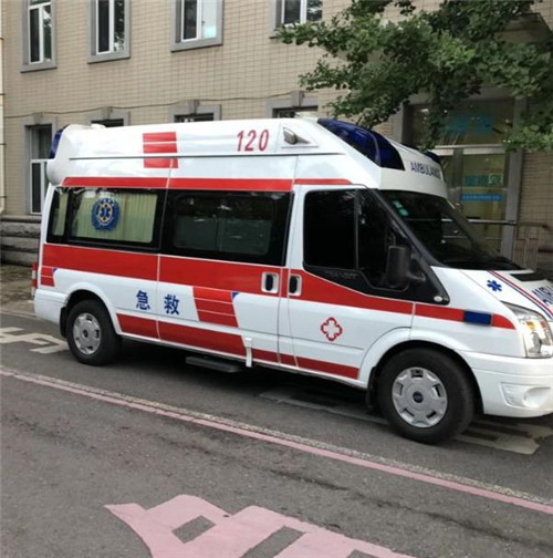 平舆选择我们的救护车出租,开启安心转院之旅